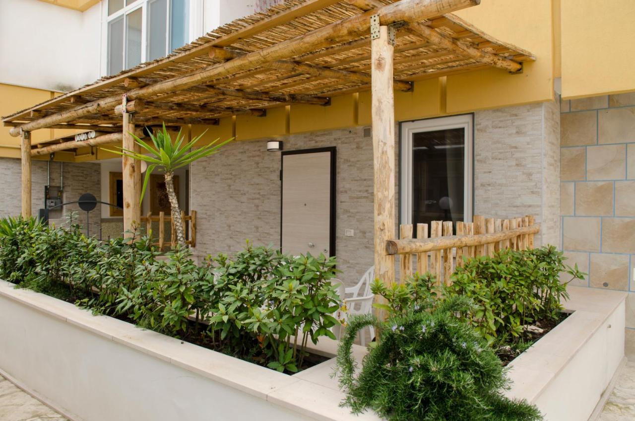 Art Village Residence Bisceglie Eksteriør billede