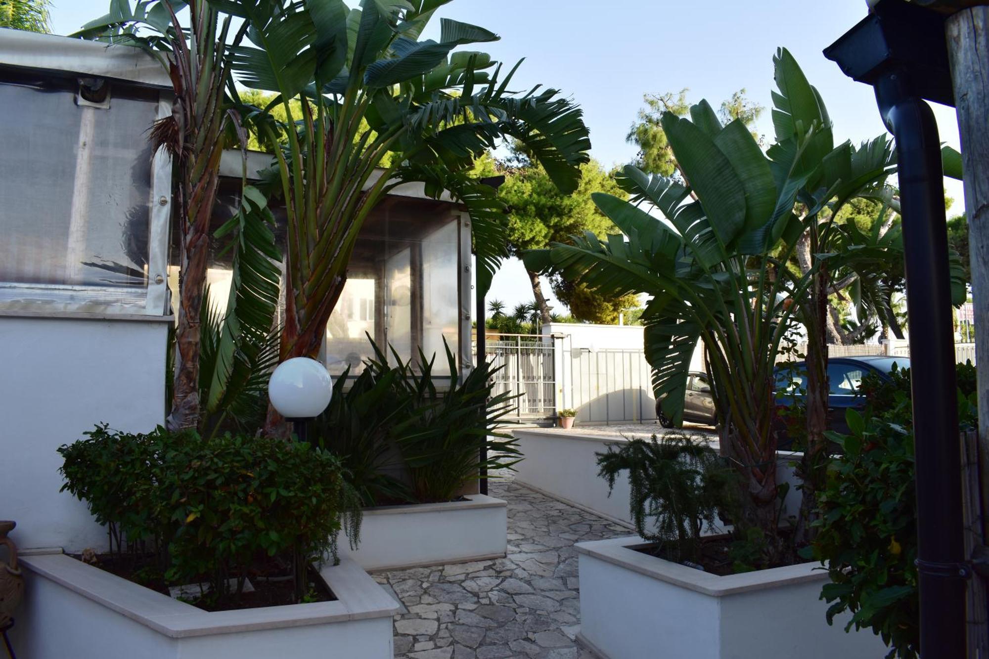 Art Village Residence Bisceglie Eksteriør billede