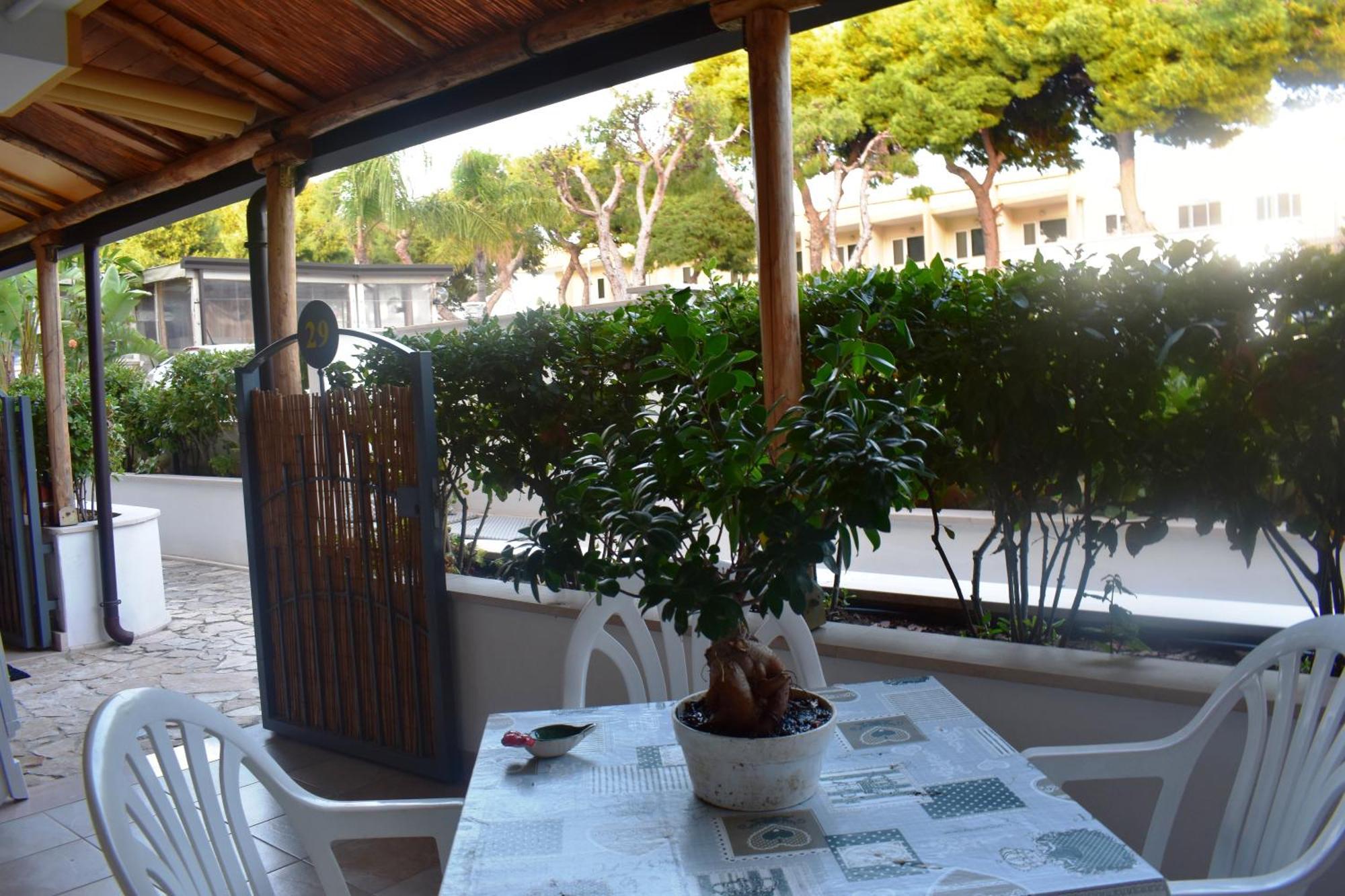 Art Village Residence Bisceglie Eksteriør billede